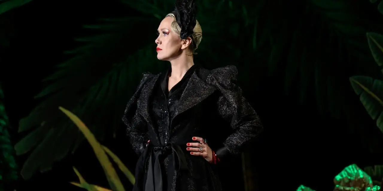 8 разгневанных женщин